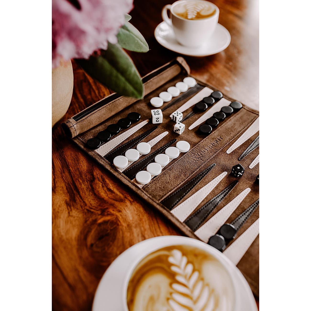 Travel games classics - Backgammon